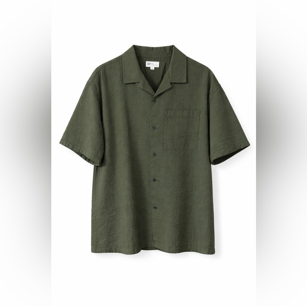 GAP Men's Seersucker Button Down Shirt